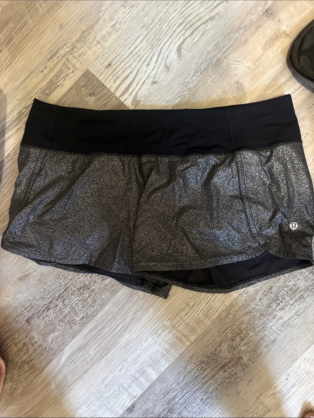 lululemon athletica Women's Black Sparkle Running Skort Shorts